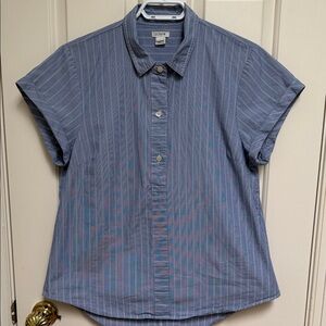 J. Crew (Factory) sz L 100% cotton blue pinstriped s/s shirt top elevated design